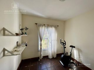 Foto 40 de Excelente Casa en Venta en Villa Belgrano -  5 dormitorios - 550 m2