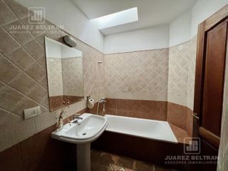 Foto 35 de Excelente Casa en Venta en Villa Belgrano -  5 dormitorios - 550 m2
