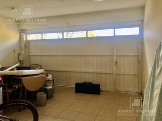 Foto 7 de Excelente Casa en Venta en Villa Belgrano -  5 dormitorios - 550 m2