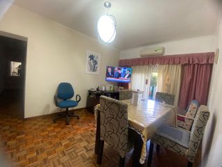 Foto 1 de Departamento 3 ambientes- venta - Villa Lugano