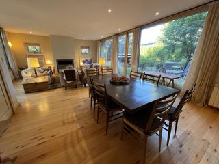 Foto 9 de Espléndida Casa moderna en pleno centro 260 m2 - San Martin De Los Andes