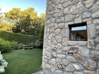 Foto 51 de Espléndida Casa moderna en pleno centro 260 m2 - San Martin De Los Andes