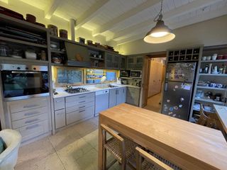 Foto 14 de Espléndida Casa moderna en pleno centro 260 m2 - San Martin De Los Andes