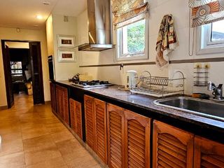 Foto 13 de Importante casa de 5 dormitorios en VENTA en lote de 832 m2, zona Parque Guillermina, SMT