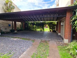 Foto 35 de Importante casa de 5 dormitorios en VENTA en lote de 832 m2, zona Parque Guillermina, SMT