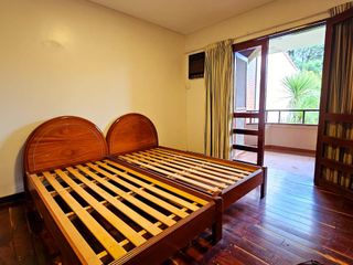 Foto 20 de Importante casa de 5 dormitorios en VENTA en lote de 832 m2, zona Parque Guillermina, SMT