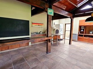 Foto 30 de Importante casa de 5 dormitorios en VENTA en lote de 832 m2, zona Parque Guillermina, SMT