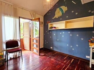 Foto 21 de Importante casa de 5 dormitorios en VENTA en lote de 832 m2, zona Parque Guillermina, SMT