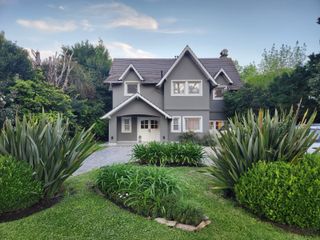 Foto 1 de Casa en  Country St Thomas norte