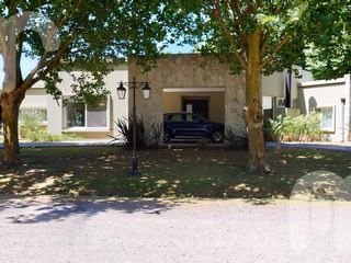 Foto 6 de VENTA CASA  2 DORMITORIOS HARAS DEL SUR