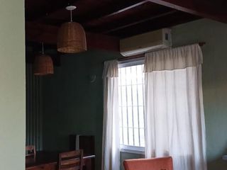 Foto 4 de VENTA - Apta Crédito - Casa 4 dormitorios - De Vicenzo Grande