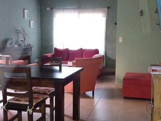 Foto 7 de VENTA - Apta Crédito - Casa 4 dormitorios - De Vicenzo Grande