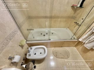 Foto 23 de Piso de 4 ambientes a pasos de Plaza Conesa!!
