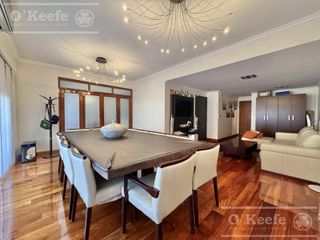 Foto 1 de Piso de 4 ambientes a pasos de Plaza Conesa!!