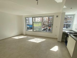 Foto 2 de 3 amb. en venta