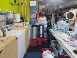 Foto 4 de Fondo de Comercio - LAVADERO y TINTORERÍA en Velez Sarsfield