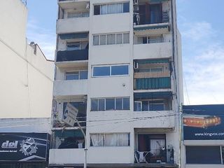 Foto 2 de Fondo de Comercio - LAVADERO y TINTORERÍA en Velez Sarsfield