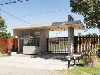 Foto 3 de Terreno en venta - 492Mts2 - José Hernández, La Plata