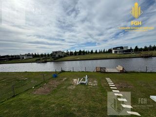 Foto 10 de Casa en venta al Rio 4 ambientes en Naudir