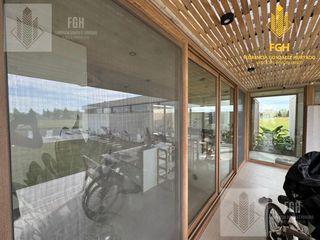 Foto 8 de Casa en venta al Rio 4 ambientes en Naudir