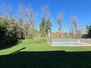 Foto 34 de Casa en venta con renta, 4 ambientes, 3 dormitorios, Barrio Acacias/Puertos