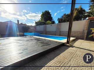 Foto 18 de Chalet 5 amb con piscina en Divino Rostro