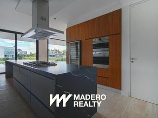 Foto 15 de Alquiler/ Venta  - El Yacht - 5 ambientes - 483 m2