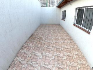 Foto 9 de Venta en bloque 2 locales comerciales y 3 ph con patio, ideal inversión  - Aldo Bonzi