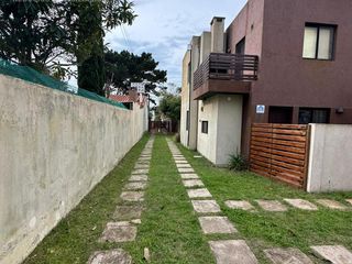 Foto 16 de Excelente duplex La Lucila a 2 cuadras del mar!!