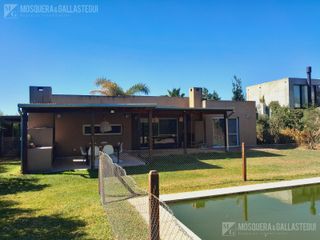 Foto 2 de Casa en venta o alquiler en barrio San Francisco