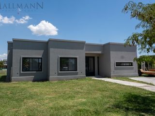 Foto 26 de Casa en El Canton Islas A ESTRENAR- Escobar-  Mallmann Propiedades