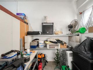 Foto 6 de Casa en venta - 1 Dormitorio 1 Baño - Cochera - 300Mts2 - La Plata