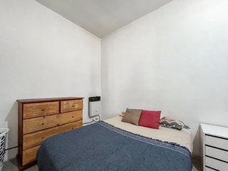 Foto 7 de Casa en venta - 1 Dormitorio 1 Baño - Cochera - 300Mts2 - La Plata