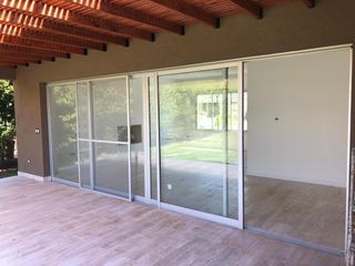 Foto 6 de Casa en venta  en Barrio Barbarita, Tigre.