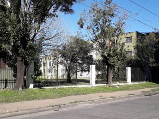 Foto 2 de Departamento de 3 ambientes  - Banfield Oeste