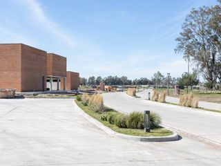 Foto 25 de LOTE en VENTA Barrio Privado Canning Chico