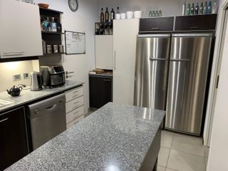 Foto 8 de Casa en Venta 5 amb. con Jardín, Piscina, Dep. Serv. Separada