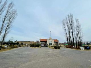 Foto 3 de Excelente lote en venta en barrio Los Palenques, Manzanares