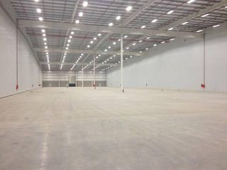 Foto 3 de Alquiler Deposito 10.000 m2  - Malvinas Argentinas