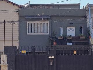 Foto 10 de Importante casa de 5 dormitorios sobre Av. Mate de Luna al 2100, zona Parque Avellaneda