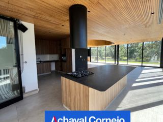 Foto 7 de Casa super moderna y de diseño en venta en el Barrio Castaños.