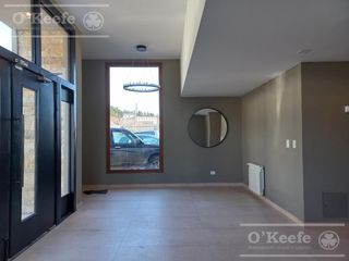 Foto 3 de Departamento en venta de 5 ambientes en Bariloche, costa de lago