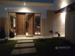 Foto 8 de CASA EN ALQUILER DE TEMPORADA EN SANTA TERESA- MAROTO PROPIEDADES