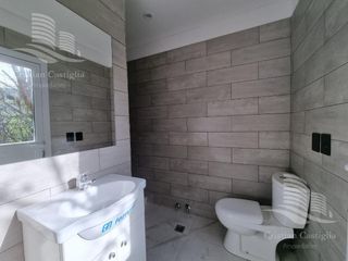 Foto 39 de Venta - Casa 4 Ambientes, Balcón, Jardín, Pileta - Boat Center, Tigre