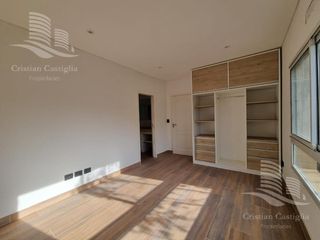 Foto 38 de Venta - Casa 4 Ambientes, Balcón, Jardín, Pileta - Boat Center, Tigre