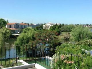 Foto 1 de Casa en Alquiler Anual en Santa Bárbara!!