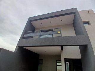 Foto 31 de Dúplex en venta - 3 Dormitorios 3 Baños - 208Mts2 - Cipolletti