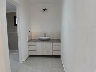 Foto 3 de Dúplex en venta - 3 Dormitorios 3 Baños - 208Mts2 - Cipolletti