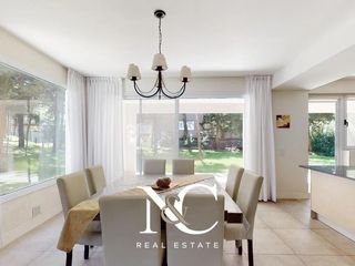 Foto 1 de Casa en venta en Pinamar Norte