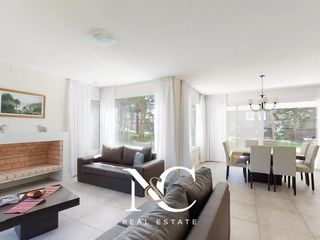 Foto 6 de Casa en venta en Pinamar Norte